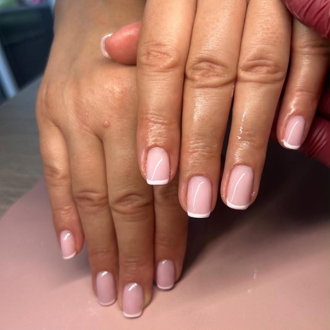 Mon Chèrie Beauty nail work